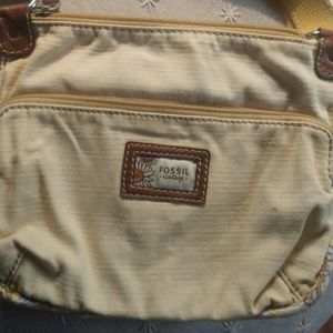 Very cute fossil crossbag..